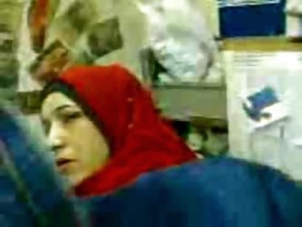 Amateur Arab Hijab Woman Creampie